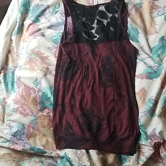 Maroon/ Grey lace tank top - Picture 2 of 4